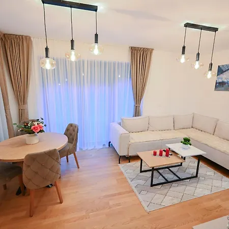 Monte Royal 아파트호텔