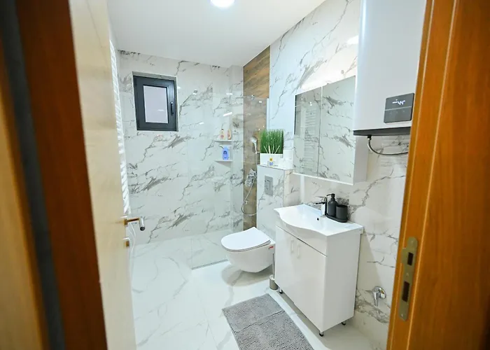 Monte Royal 아파트호텔 즐라티보